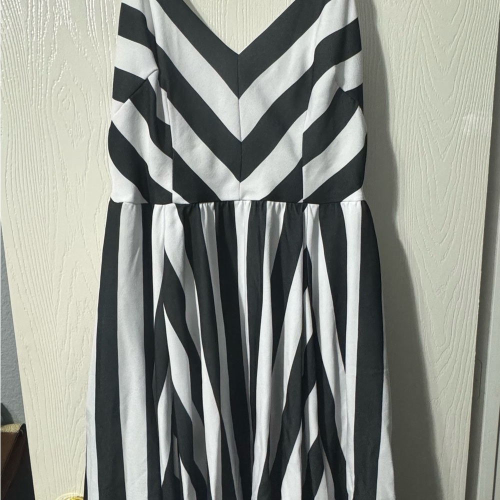 Amalie Ballerina 70's Style Swing Dress in Black & White Mark Stripe Crepe